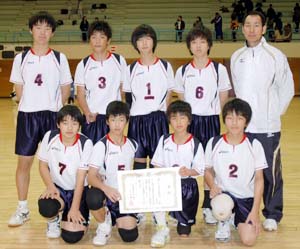 準優勝と健闘した海草 - 県U―14バレーボール大会