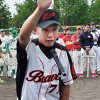 選手宣誓を行うブレイブス・上田選手