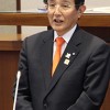 ３選出馬を表明する仁坂知事（県議会で）