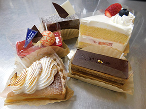 わかやま新報 » Blog Archive » 上品な味わい ハシグチ洋菓子店のケーキ - わかやま新報オンラインニュース